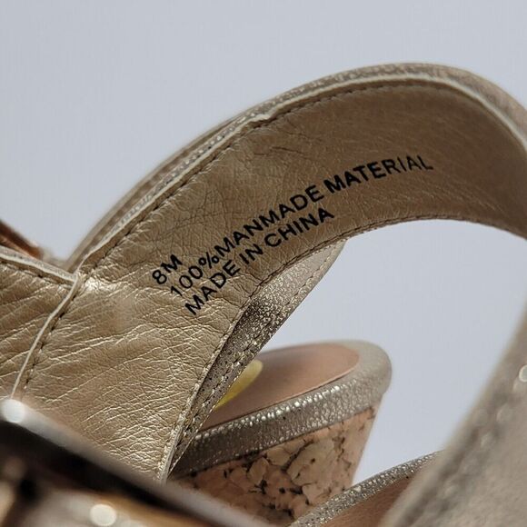 Womens Metallic Gold Glossy Open Toe Buckle Slingback Wedge Heel Sandals Size 8M - Picture 6 of 12